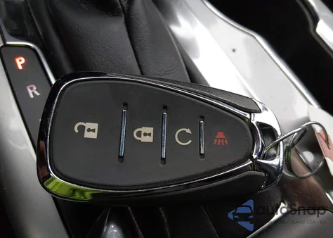 2023 Chevrolet Blazer Awd 2Lt from USA, damaged, VIN 3GNKBHR42PS222802